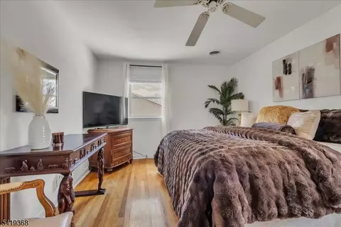 49 Laguna Dr, Wayne, NJ 07470 photo 14