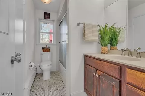 49 Laguna Dr, Wayne, NJ 07470 photo 19