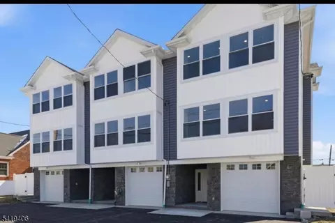 60 Dewitt St, Garfield, NJ 07026
