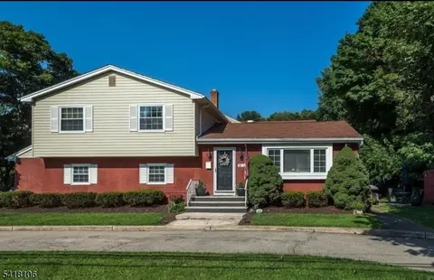 521 Hamburg Tpke #A, Pompton Lakes, NJ 07442