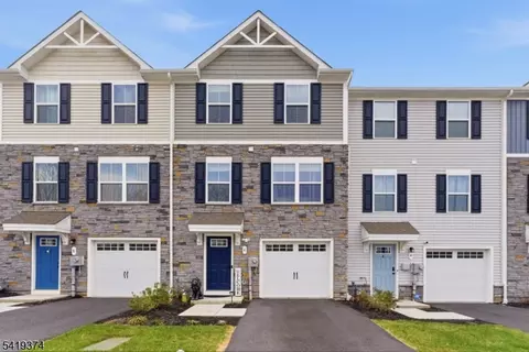 6 Limestone Blvd #6, Washington, NJ 07882