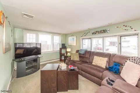 77 Eldora Rd, Parsippany, NJ 07054 photo 12
