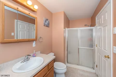 77 Eldora Rd, Parsippany, NJ 07054 photo 18