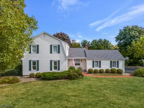 7 Militia Rd, Whitehouse Station, NJ 08889