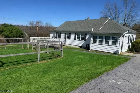 66 Route 560, Sandyston Twp, NJ 07826