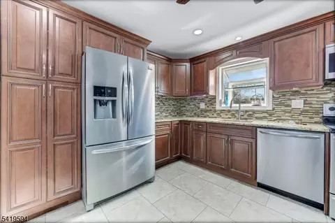 23 Diven St, Springfield, NJ 07081 photo 6