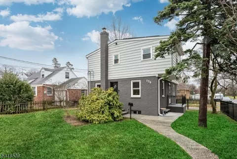 136 Palsa Ave, Elmwood Park, NJ 07407