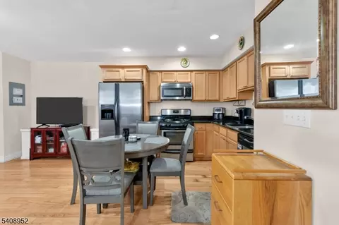 5 Maple Ave #102, Union Twp, NJ 07088 photo 7