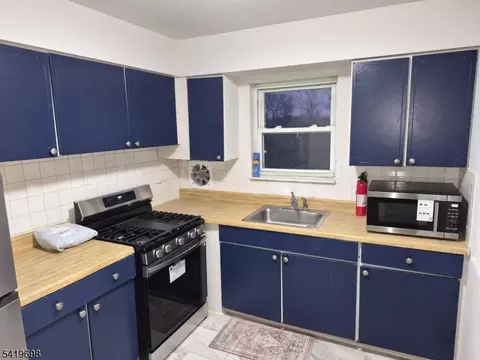 2467 State Route 10 #3B, Morris Plains, NJ 07950