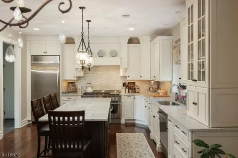 23 Galloping Hill Rd, Basking Ridge, NJ 07920 photo 7