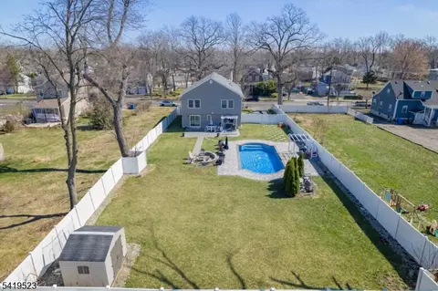 1718 W 4th St, Piscataway, NJ 08854