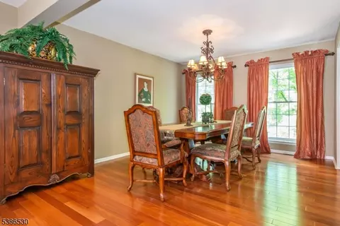 8 Tomahawk Dr, Wayne, NJ 07470 photo 13
