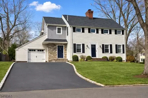 119 Wellington Ave, Short Hills, NJ 07078