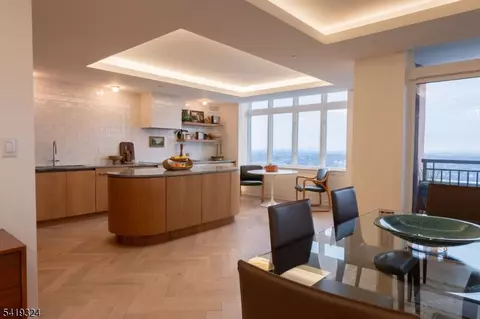 616 S Orange Ave #6C, Maplewood Twp, NJ 07040