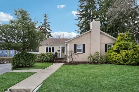 516 Monroe St, Hackettstown, NJ 07840