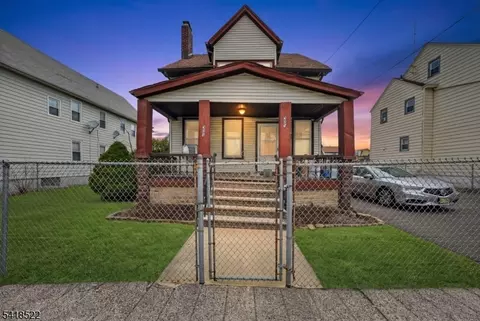 501 E 32nd St, Paterson, NJ 07504