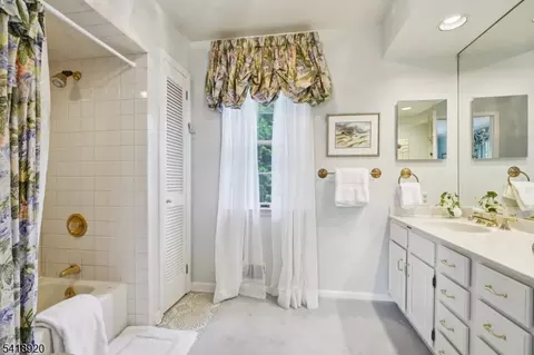 66 Springbrook Rd, Springfield, NJ 07081 photo 30