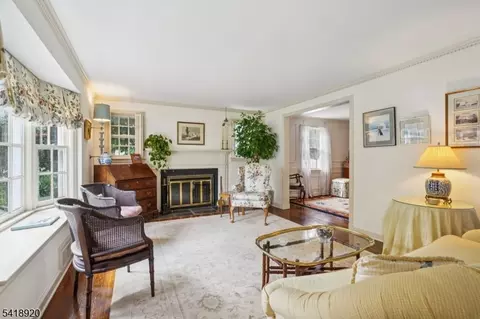 66 Springbrook Rd, Springfield, NJ 07081 photo 5