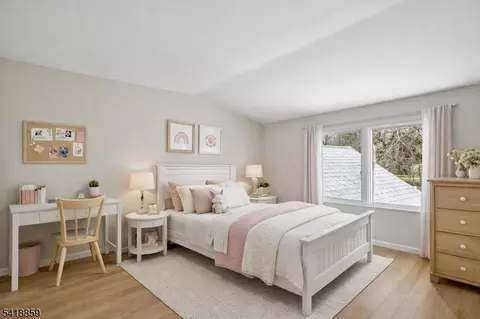 Bedroom - 248 Appletree Ln, Mountainside, NJ 07092 photo 5 of 7