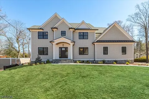 1822 N Gate, Scotch Plains Twp, NJ 07076