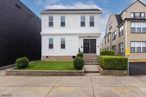 135 Tremont Ave, East Orange, NJ 07018