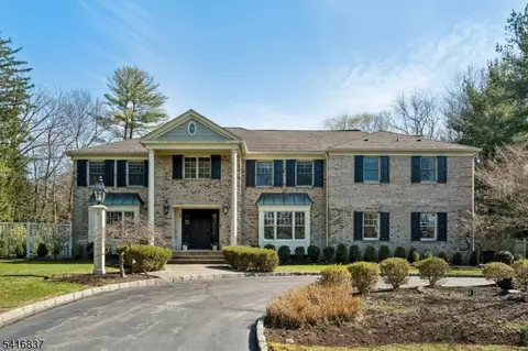 3 Denman Ct, Short Hills, NJ 07078
