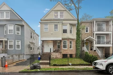 148 N 15th St, East Orange, NJ 07017