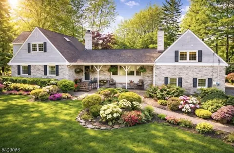209 Lake Rd, Basking Ridge, NJ 07920