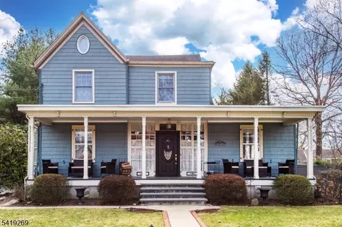 151 Washington Ave, Hillsdale, NJ 07642