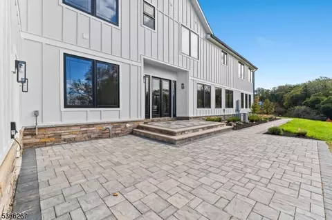 Exterior - 465 Cherry Ln, Mendham, NJ 07945 photo 6 of 8