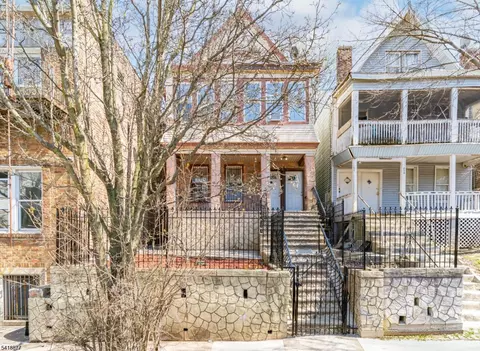 402 S 15th St, Newark, NJ 07103