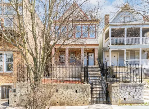 402 S 15th St, Newark, NJ 07103