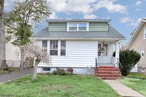 5 Prospect St, Hawthorne, NJ 07506