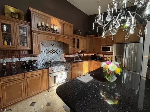 3606 Holman Ct, Bridgewater, NJ 08807