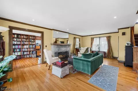 Living - 682 Stelle Ave, Plainfield, NJ 07060 photo 1 of 2