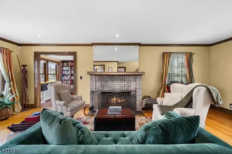Living - 682 Stelle Ave, Plainfield, NJ 07060 photo 2 of 2