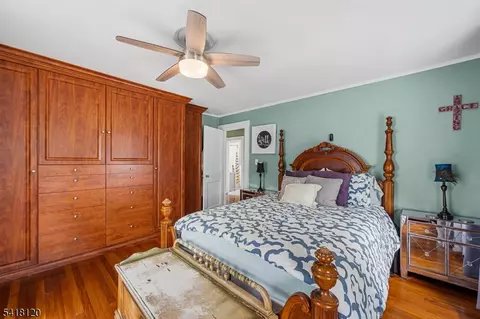 Bedroom - 682 Stelle Ave, Plainfield, NJ 07060 photo 4 of 6