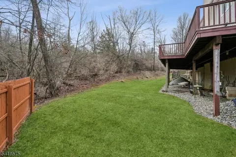 9 Nuthatch Ct, Hackettstown, NJ 07840 photo 42
