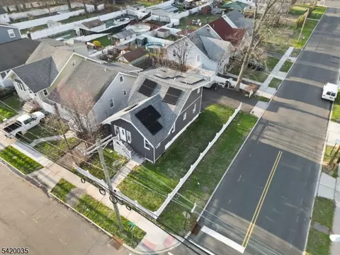 247 E 7th Ave, Roselle, NJ 07203