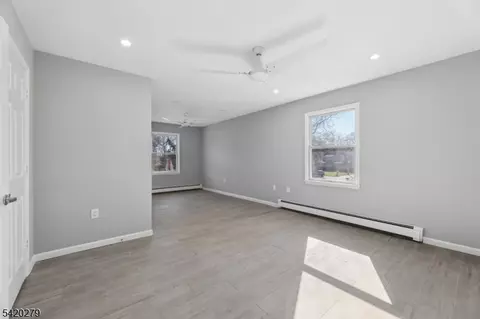 18 South Rd, Wayne, NJ 07470 photo 10