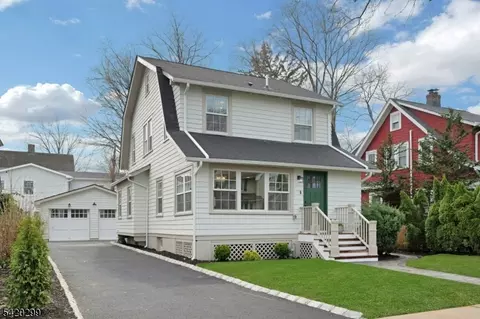 3 Laurel Pl, Glen Ridge, NJ 07028
