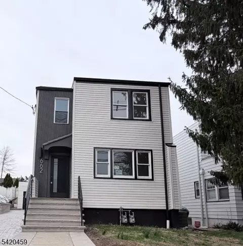 662 Selfmaster Pkwy, Union, NJ 07083