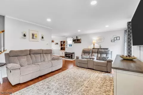 40 Blossom Rd, Hampton, NJ 08827 photo 6