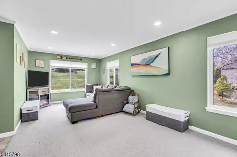 40 Blossom Rd, Hampton, NJ 08827 photo 15