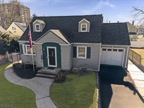 426 Brook Ct, Plainfield, NJ 07060 photo 30