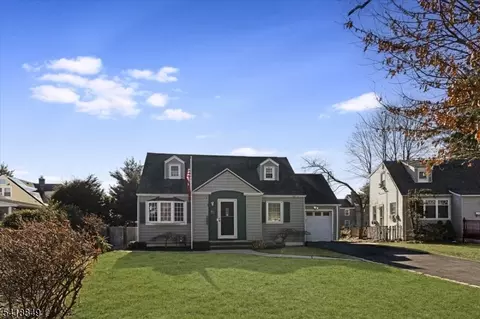 426 Brook Ct, Plainfield, NJ 07060 photo 42
