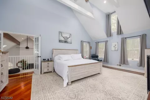 Bedroom - 122 Forest Dr, Glen Gardner, NJ 08826 photo 5 of 5