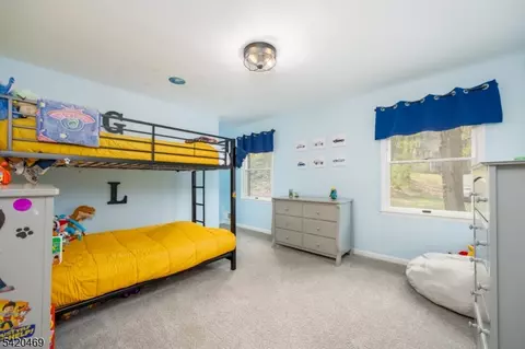 Bedroom - 122 Forest Dr, Glen Gardner, NJ 08826 photo 3 of 5