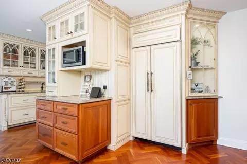 Kitchen - 122 Forest Dr, Glen Gardner, NJ 08826 photo 3 of 4