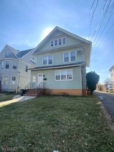 134-136 Murray St, Elizabeth, NJ 07202